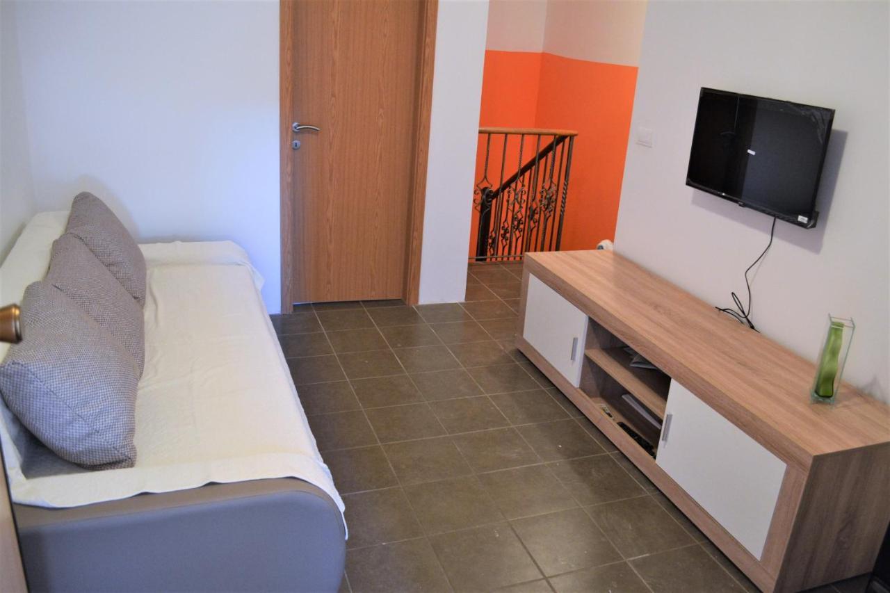 Apartment Daniela Срима Экстерьер фото