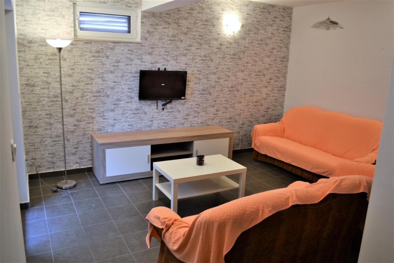 Apartment Daniela Срима Экстерьер фото